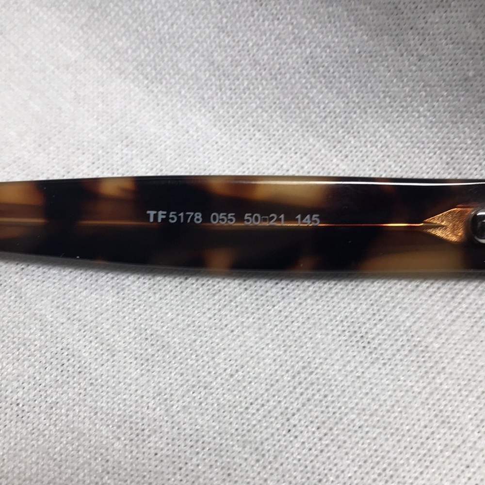 Tom Ford Tortoise Shell Glasses - Picture 6 of 7